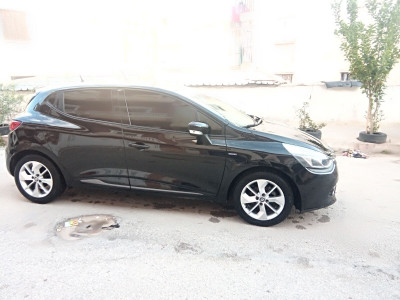 voitures-renault-clio-4-2016-limited-2-souk-ahras-algerie