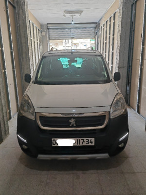 voitures-peugeot-partner-2017-tepee-allure-mansoura-bordj-bou-arreridj-algerie