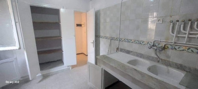 appartement-location-f3-alger-birkhadem-algerie