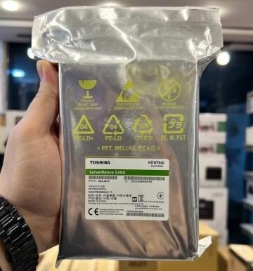 TOSHIBA SURVEILLANCE S300 - DISQUE DUR 4TB HDD - 3.5" 5400 RPM - 256 MO - BRAND NEW 2024