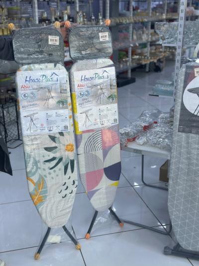 TABLE A REPASSER PERILLA HOUSE PLUS 30/97 cm