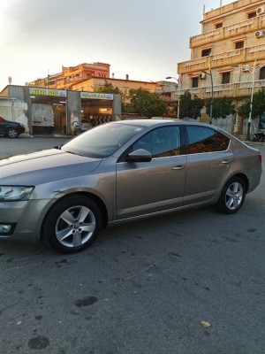 berline-skoda-octavia-2016-ambiente-bordj-el-kiffan-alger-algerie