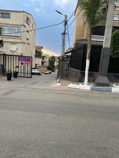 بيع شقة 3 غرف الجزائر درارية