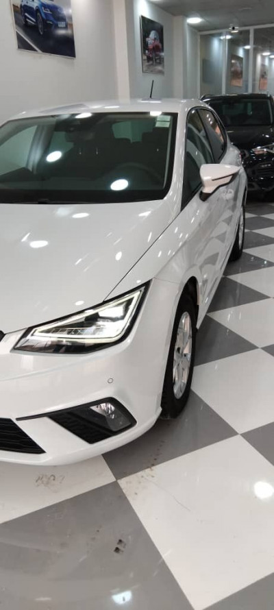 voitures-seat-ibiza-2022-edition-djelfa-algerie