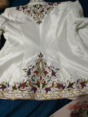 traditional-clothes-veste-karakou-bir-el-djir-oran-algeria