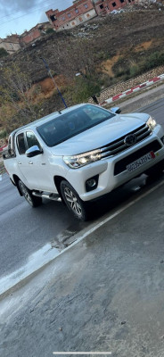 pickup-toyota-hilux-2019-legend-dc-4x4-souk-ahras-algerie