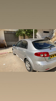 voitures-chevrolet-optra-4-portes-2011-kolea-tipaza-algerie