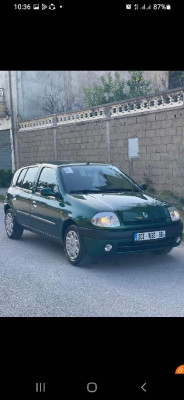 city-car-renault-clio-1-2001-oran-algeria