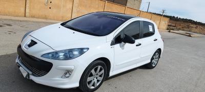 moyenne-berline-peugeot-308-2011-cherchar-khenchela-algerie