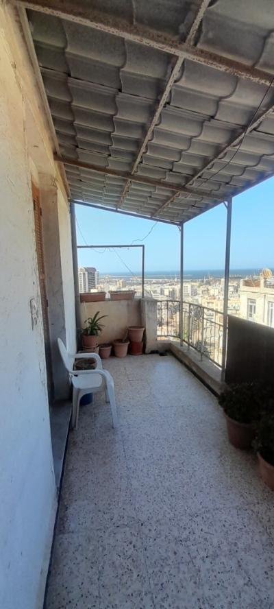 بيع شقة 5 غرف الجزائر سيدي امحمد