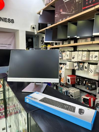 HP ALL IN ONE ELITEONE 800 G5 Intel Core i5-9500 , 'à 4,40 GHz RAM 8GB DISQUE 256GB SSD ECRAN 24" 