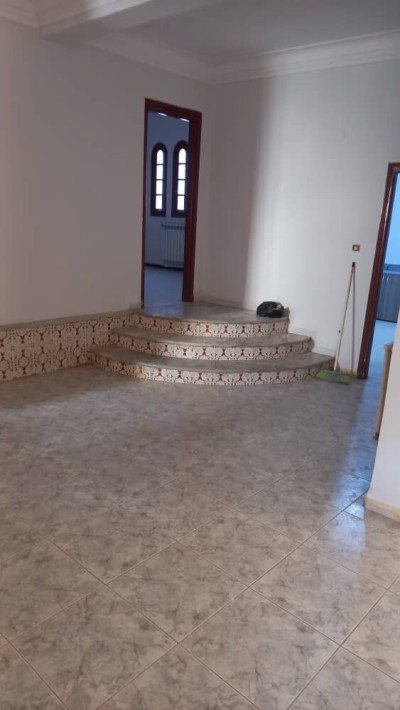 Rent Apartment Villa floor F3 Alger Bordj el kiffan