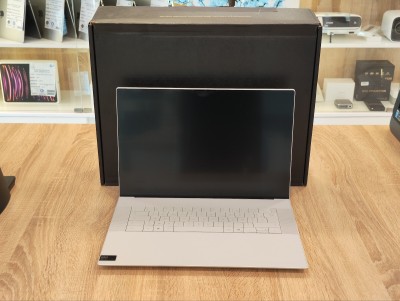 [VENDU] DELL XPS 16 9640 ULTRA 9-185H/32G/1TB SSD/RTX 4060 8G/16.3" 4K OLED/WIN11 