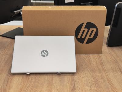 (VENDU)HP 15-FD0888TU I7-1260P 16Go 512GB NVMe 15.6" FHD IPS WIN 11 