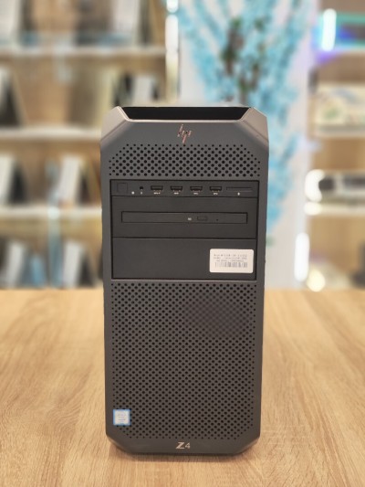 STATION DE TRAVAIL HP Z4 G4 XEON (R) W-2104 24G 256G SSD QUADRO T400 4G