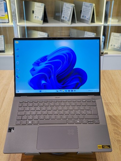 ACER SWIFT SF14 AI  SNAPDRAGON X PLUS X1P64100 10cœurs 16G 1TO SSD 14.5'' 2K IPS 120HZ   