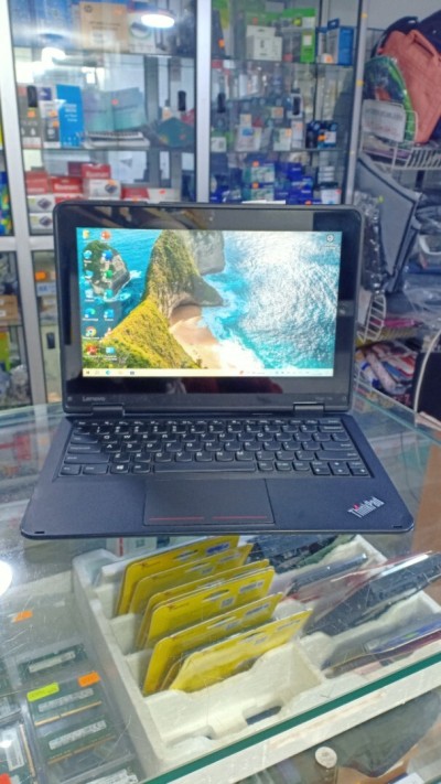 LENOVO Thinkpad Yoga 11e [Pentium 4405U/ 4Gb DDR3/ 128Gb SSD/ 11,6" HD, Tactile, 360]