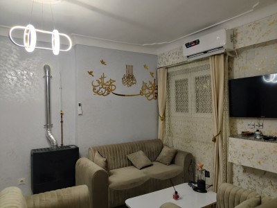 بيع شقة ستوديو الجزائر بئر توتة