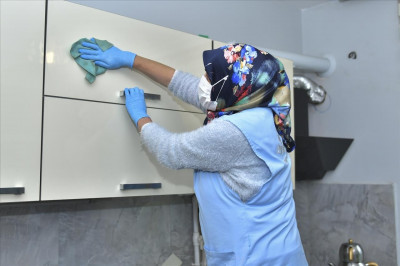 Femme de ménage à domicile Alger pour nettoyage d'appartement, villa, chantier, société de nettoyage