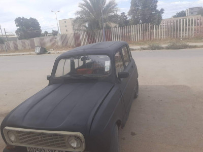 سيارة-صغيرة-renault-4-1985-الرويبة-الجزائر