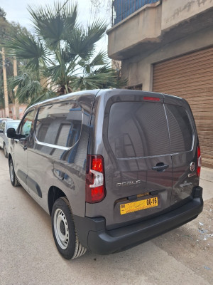 commerciale-fiat-doblo-2023-batna-algerie