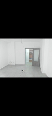 appartement-location-f4-alger-souidania-algerie