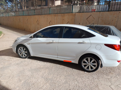 voitures-hyundai-accent-rb-4-portes-2017-alger-centre-algerie