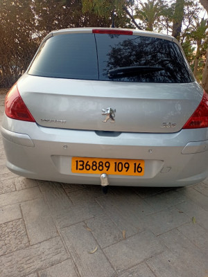 citadine-peugeot-308-2009-platinum-algerie