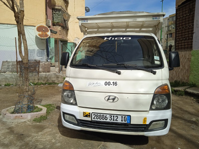 camion-hyundai-h100-ain-bessem-bouira-algerie