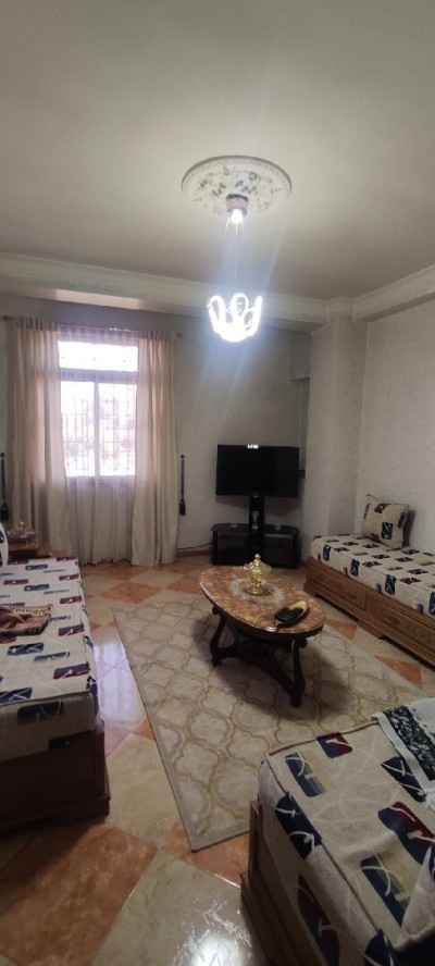 بيع شقة 4 غرف الجزائر القبة