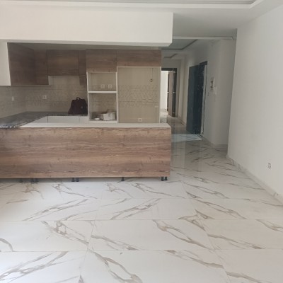 بيع شقة 4 غرف الجزائر بئر خادم