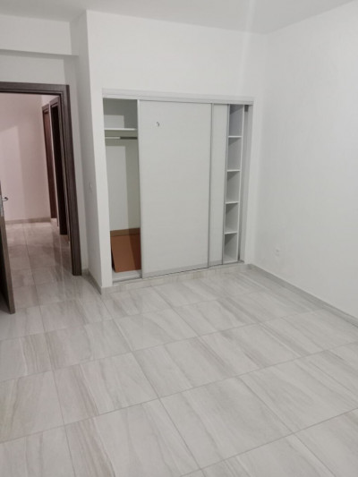 appartement-vente-f3-alger-cheraga-algerie