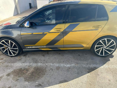 moyenne-berline-volkswagen-golf-7-2018-r20-bir-el-ater-tebessa-algerie