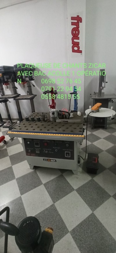 PLAQUEUSE DE CHANTS ZICAR 