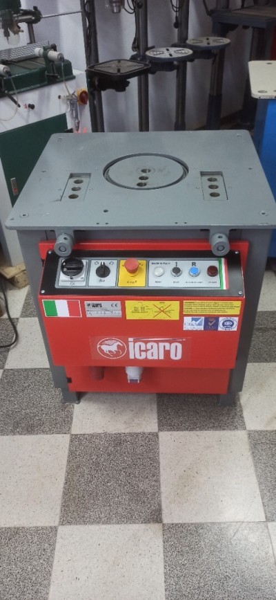 COUDEUSE FER À BÉTON ICARO P32