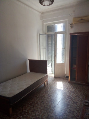 appartement-location-f3-alger-centre-algerie