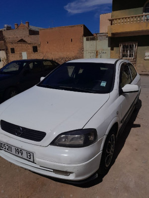 average-sedan-opel-astra-1999-tlemcen-algeria