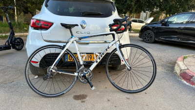 velos-velo-de-course-trek-full-carbon-zeralda-alger-algerie