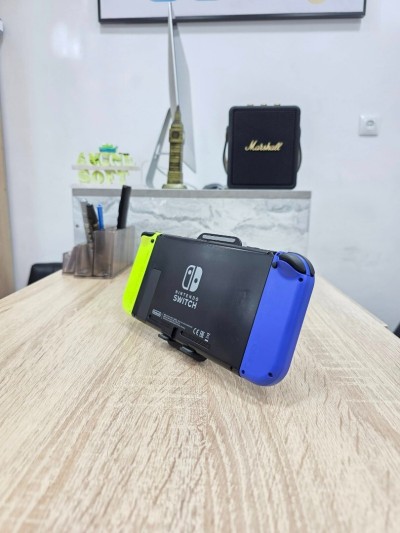 Nintendo Switch V1 6.2" (2016) 