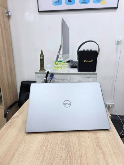 Dell VOSTRO 5510 i5 11320H 8GB/256GB