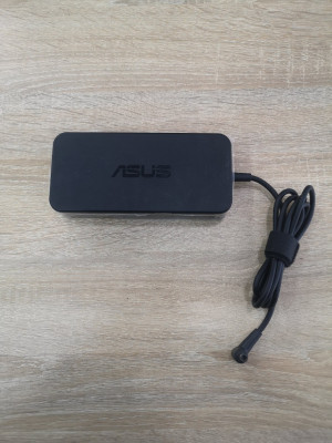 Chargeur Asus 19.5V 9.23A 180W