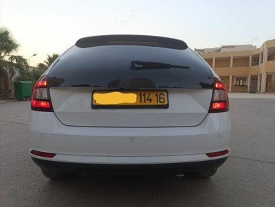 voitures-skoda-rapid-spaceback-2014-batna-algerie