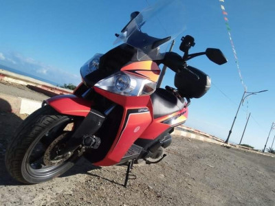 motos-scooters-benelli-caffenero-sport-150-2019-tipaza-algerie