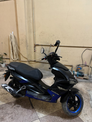 motos-et-scooters-omg-2020-sidi-bel-abbes-algerie