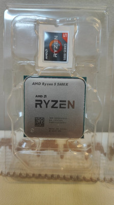 Processeur AMD Ryzen 5 5600X - Tray (sans boite)