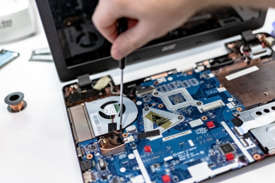 Maintenance, restauration et réparation PC / laptop