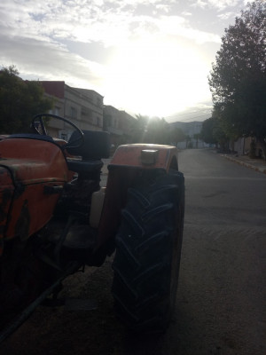 tracteurs-سيرتا-6006-1987-rahouia-tiaret-algerie