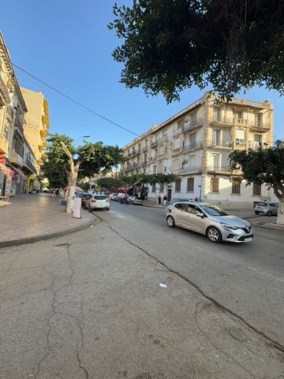 Sell Commercial Oran Oran