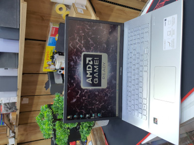 ASUS M712D NOTEBOOK PC