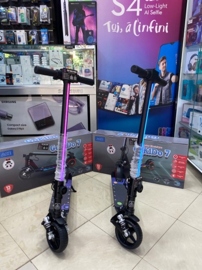 Trottinette électrique pour enfants 7